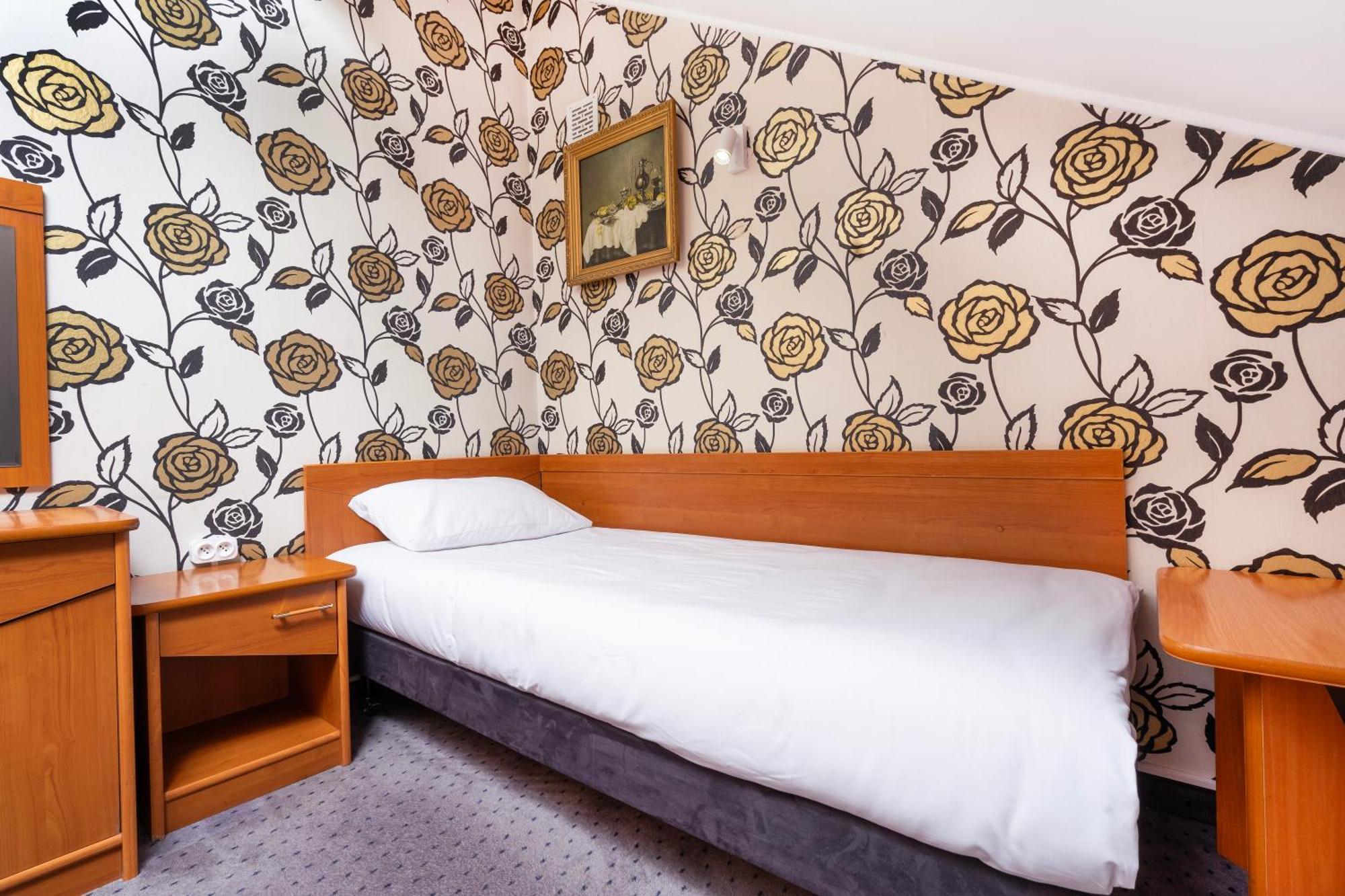 Hotel Victory Home Варшава Экстерьер фото